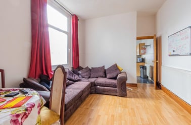 Pentyrch Street, Cathays, Cardiff - Image 2